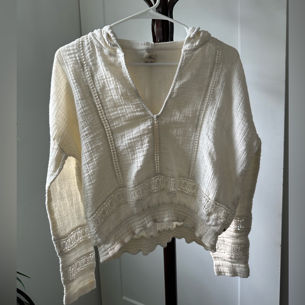 O’Neill top/swim cover. XS.